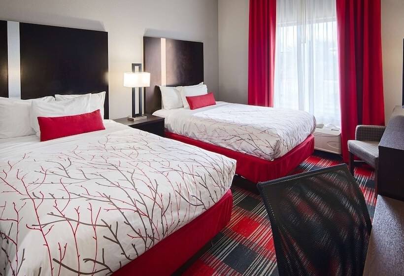 غرفه قياسيه سريرين مزدوجين, Best Western Casino Inn