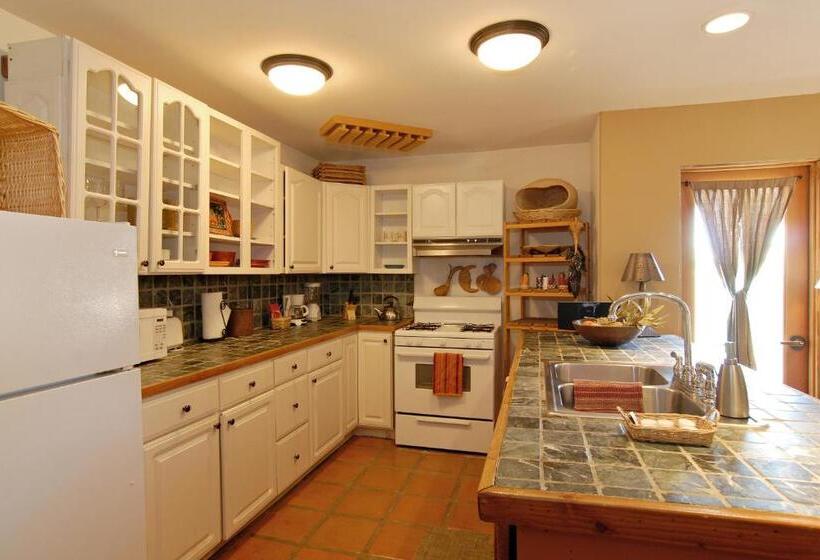 Люкс Кровать Кинг, Borrego Valley Inn