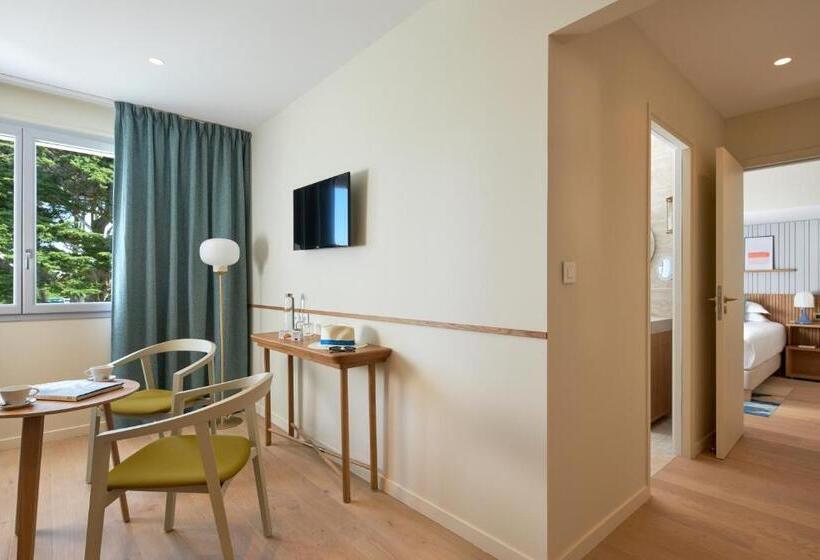 جناح جونيور مطل على الحديقة, Castel Clara Thalasso & Spa