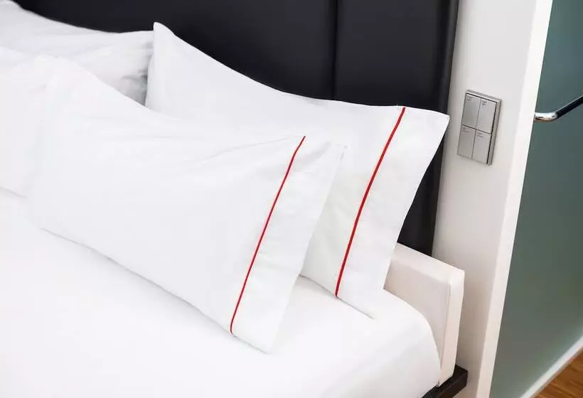 Comfort-huone, Citizenm New York Times Square
