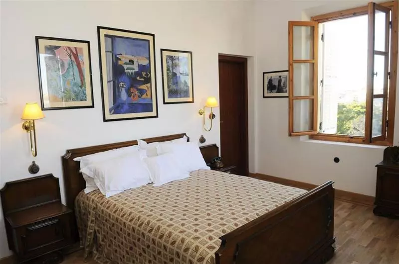 اتاق سوپریور یک تخته, Grand Hotel Villa De France