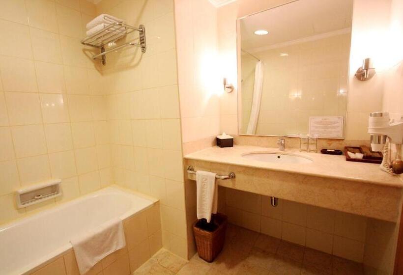 סוויטה, Harmoni Suites