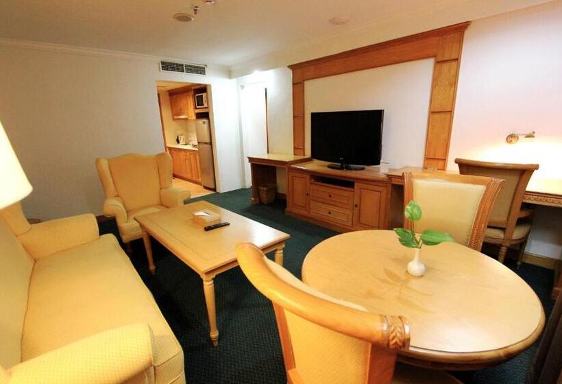 Люкс, Harmoni Suites