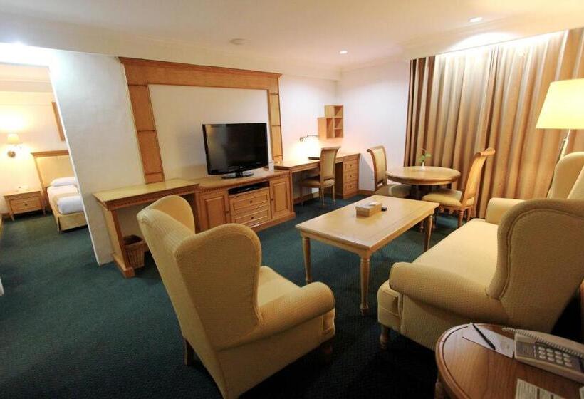 סוויטה, Harmoni Suites