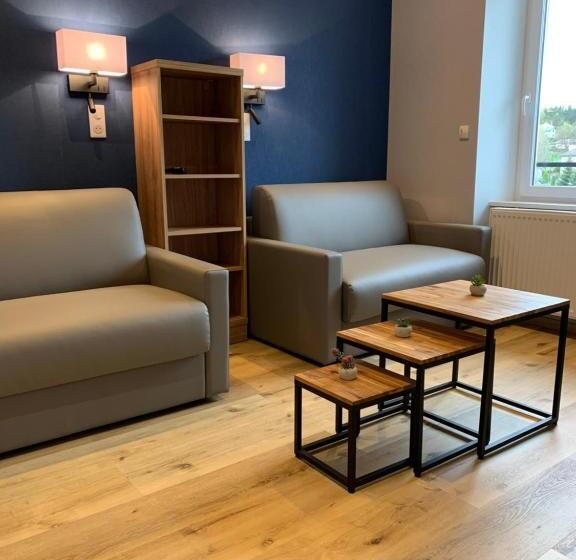 غرفة عائلية, De La Plage