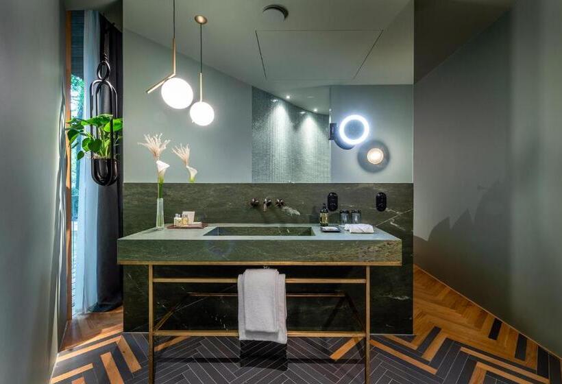 스위트, La Maison