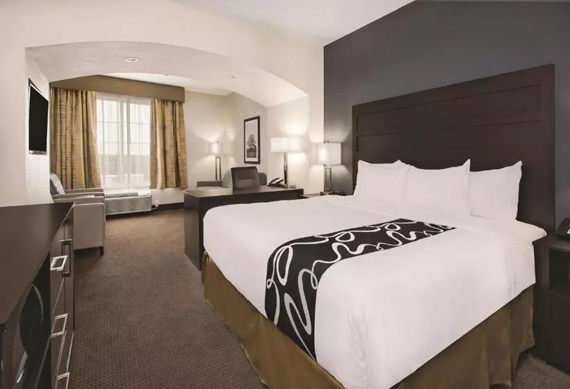Standard-huone King-vuode, La Quinta By Wyndham Karnes City Kenedy