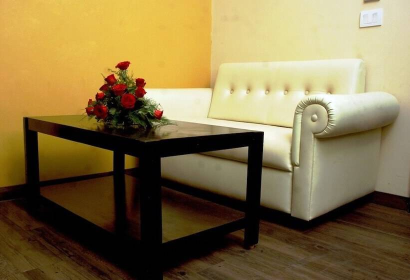 Camera Classica, Mango Hotels Nagpur