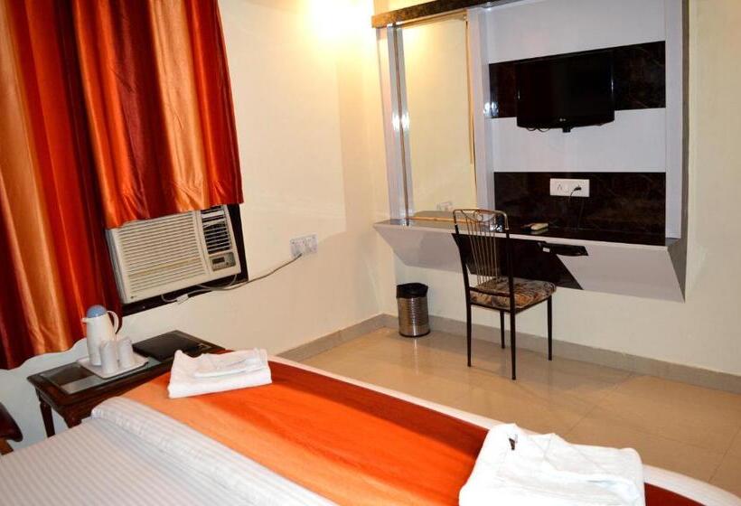 디럭스 룸, Su Shree Continental 5 Minutes Walk From New Delhi Railway Station