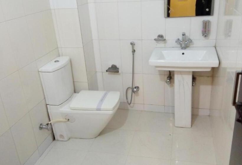 패밀리 룸, Su Shree Continental 5 Minutes Walk From New Delhi Railway Station