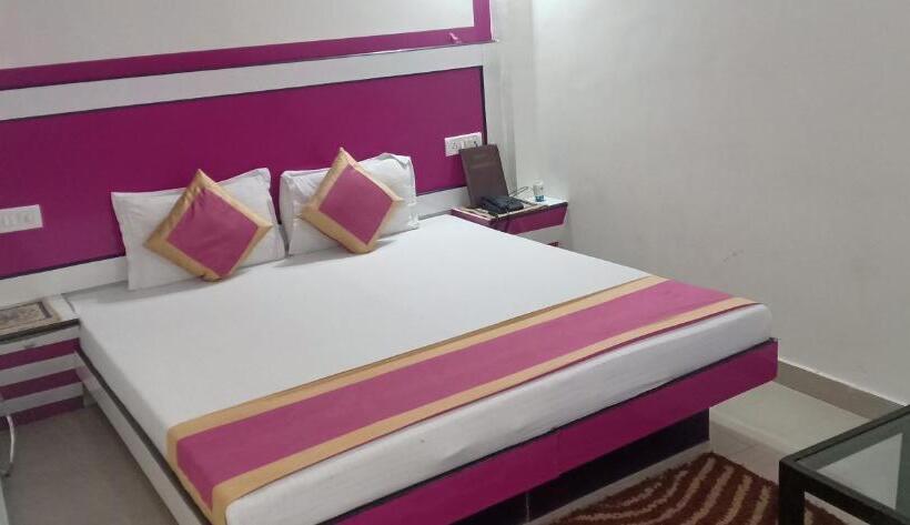 스탠다드 룸, Su Shree Continental 5 Minutes Walk From New Delhi Railway Station