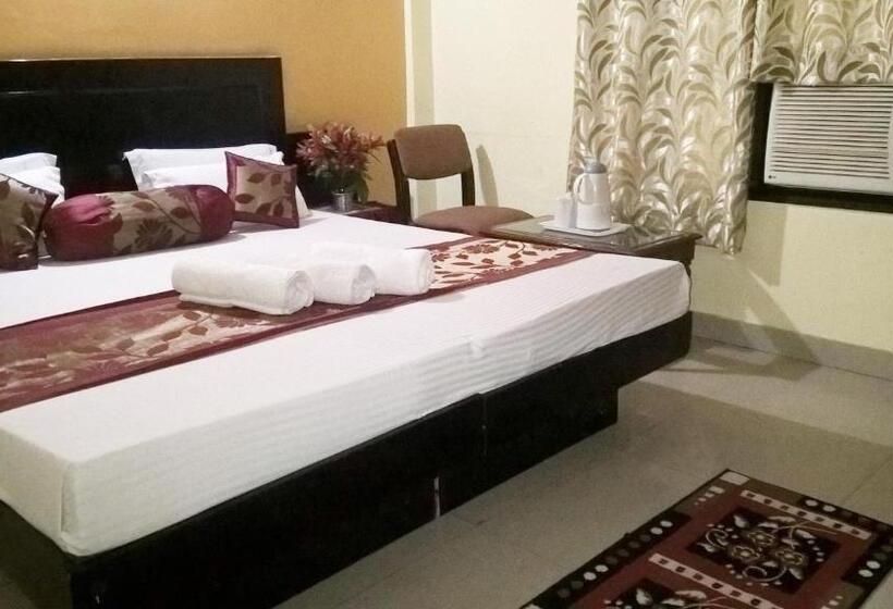 디럭스 룸, Su Shree Continental 5 Minutes Walk From New Delhi Railway Station