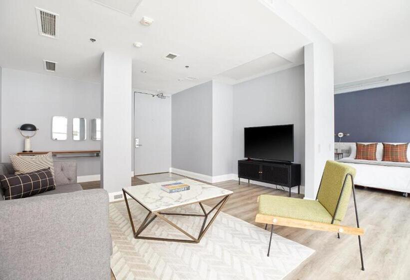 스위트 킹사이즈 침대, Sonder The Slate