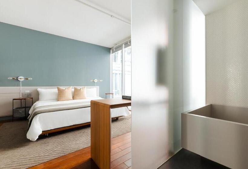 스탠다드 룸 킹사이즈 침대, Sonder The Slate