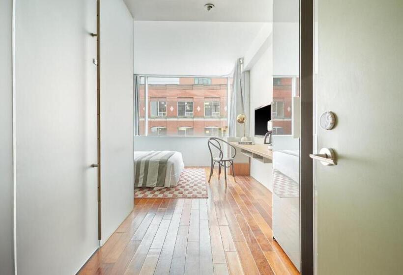 스탠다드 룸, Sonder The Slate