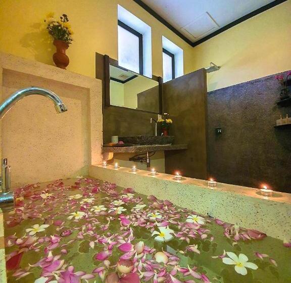 Cottage Pool View, Residence Indochine Suite