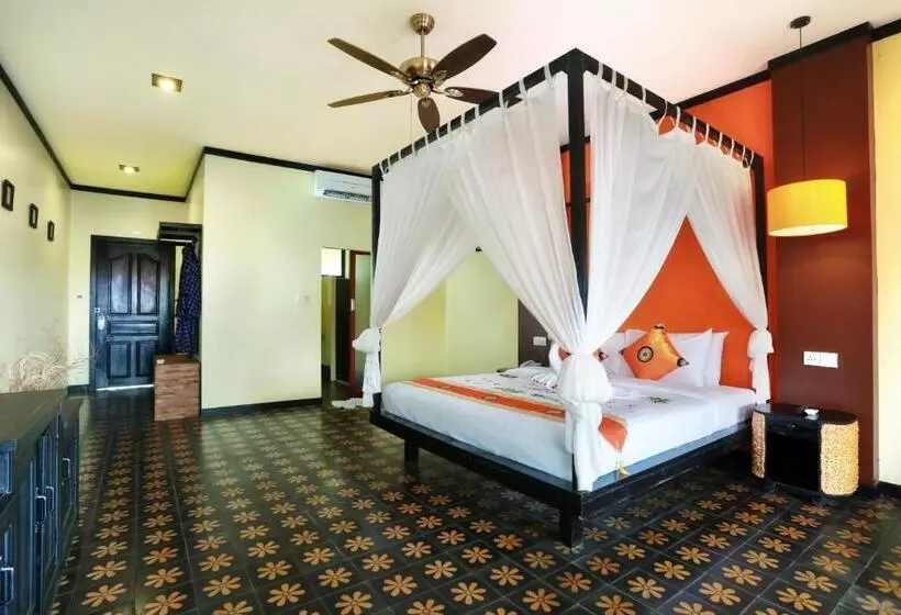 プールビューコテージ, Residence Indochine Suite