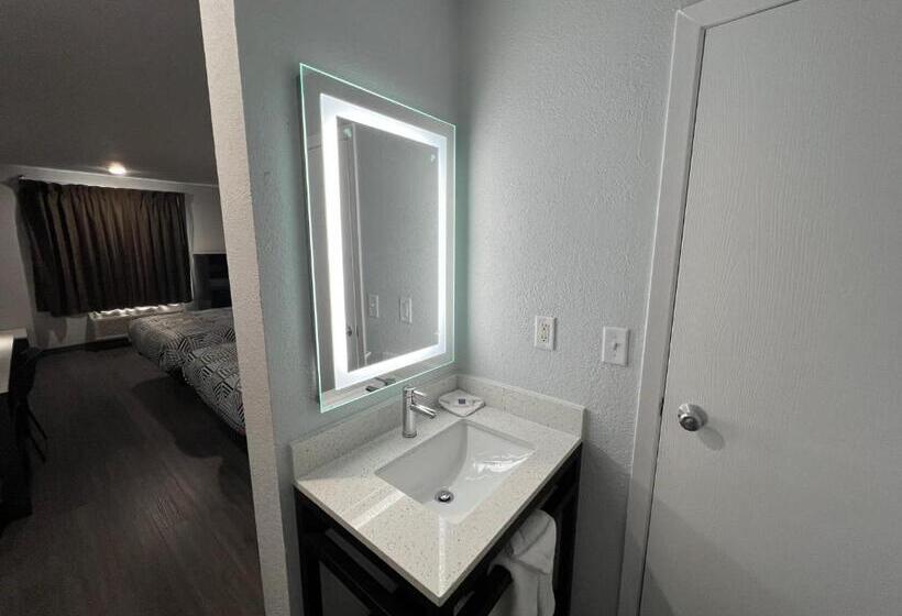 جناح, Motel 6 Altoona, Ia  Des Moines East