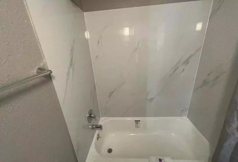 スタンダードルーム, Motel 6 Altoona, Ia  Des Moines East
