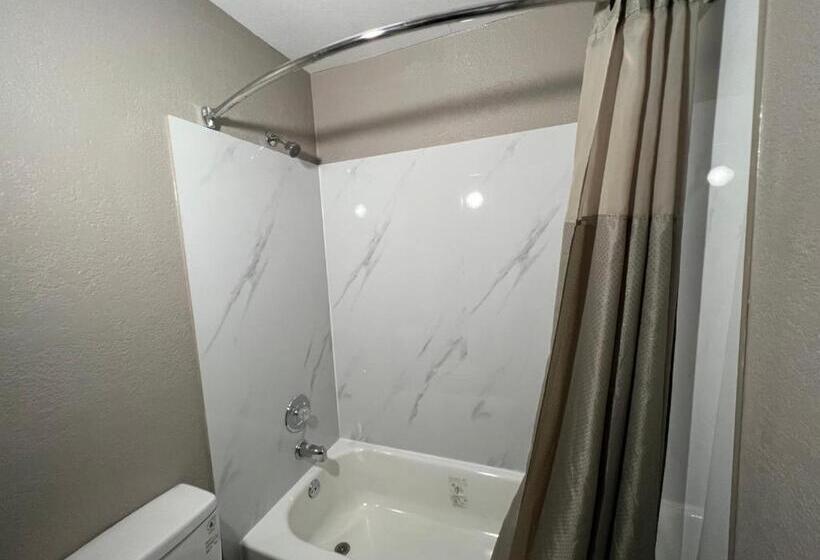 غرفة قياسية, Motel 6 Altoona, Ia  Des Moines East