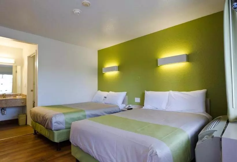 スタンダード４人部屋, Motel 6camp Springs, Dc  South Camp Springs