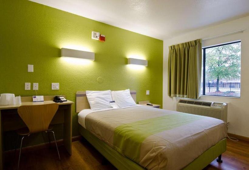 חדר סטנדרט מותאם לאדם עם מוגבלויות, Motel 6camp Springs, Dc  South Camp Springs