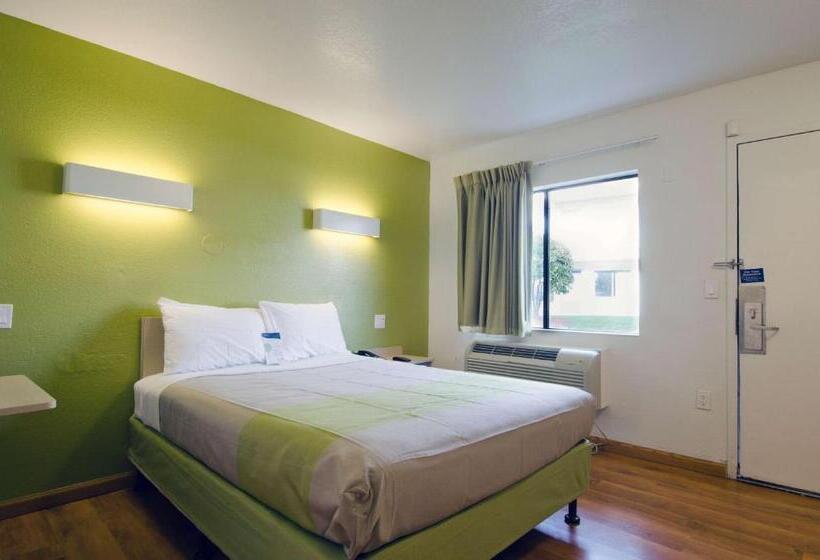 장애인을 위한 스탠다드 룸, Motel 6camp Springs, Dc  South Camp Springs