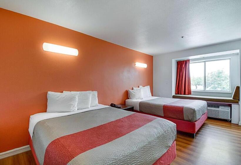 חדר סטנדרט, Motel 6mcallen, Tx  East