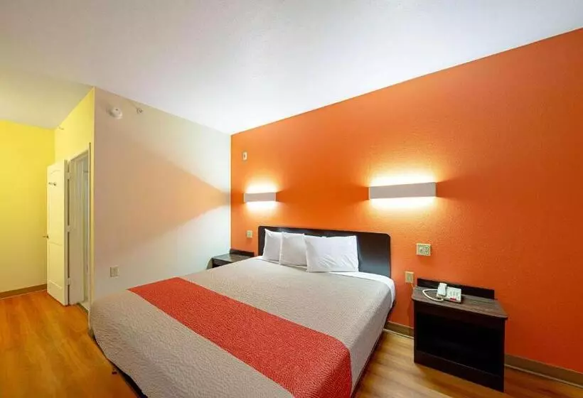 Standard-huone King-vuode, Motel 6rhome, Tx