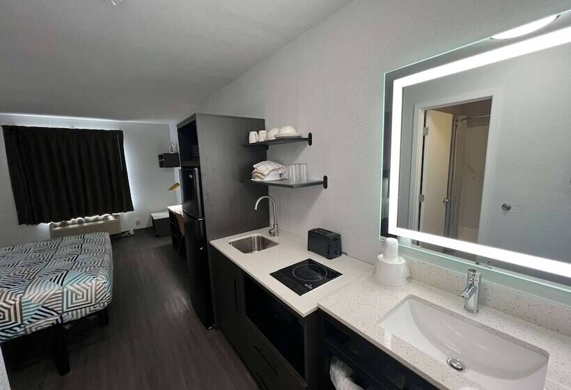 غرفة ديلوكس, Motel 6 Altoona, Ia  Des Moines East