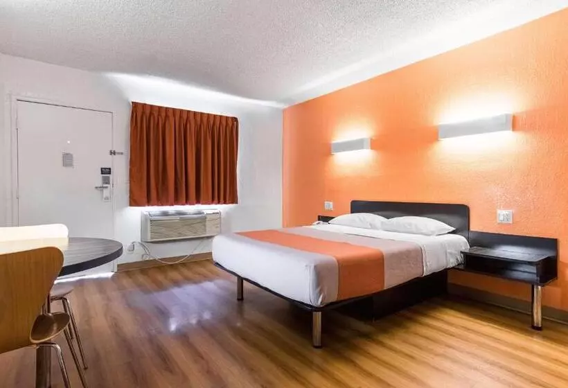 Standard-invahuone, Motel 6long Beach, Ca  International City
