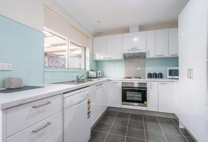 בית, 3 חדרי שינה, West End Motor Lodge