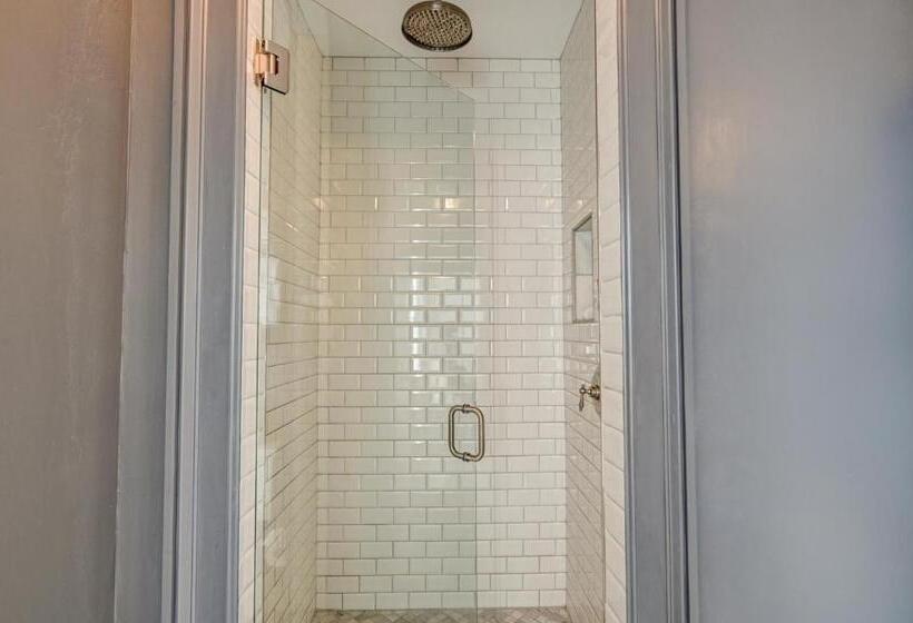 غرفة قياسية سرير كينج, Surf Hotel & Chateau