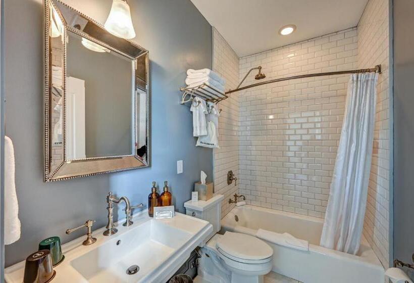 غرفة قياسية مطلّة علي النهر, Surf Hotel & Chateau