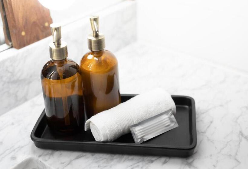 غرفة قياسية مطلّة علي النهر, Surf Hotel & Chateau