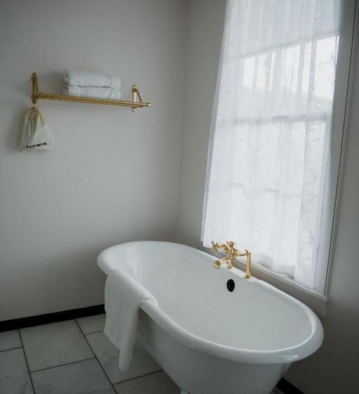 جناح عائلي, Surf Hotel & Chateau