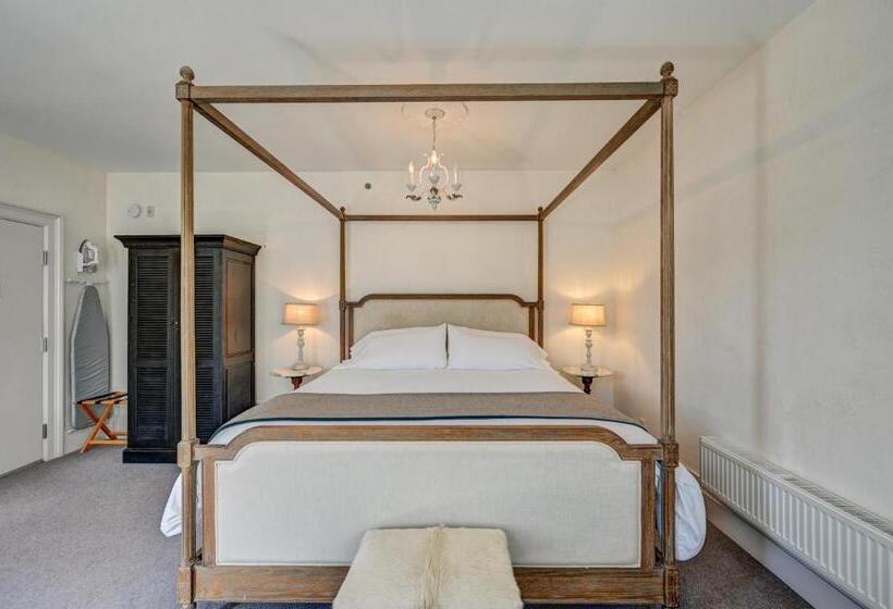 غرفة قياسية سرير كينج, Surf Hotel & Chateau