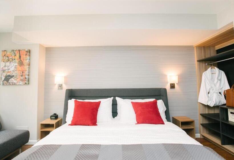 高级大房间, 32 32