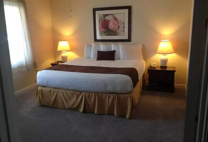 キングサイズベッドのスイートルーム, Beau Rivage Golf And Resort