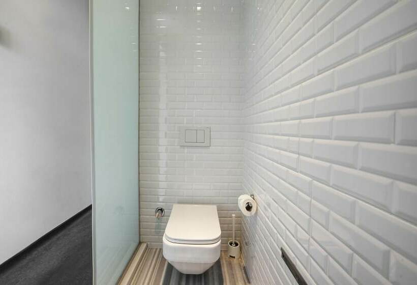 スーペリアールーム, Wabi Hostels