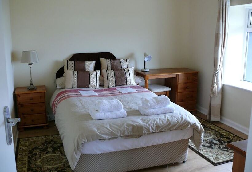 １ベッドルームアパートメント, Camelot Castle