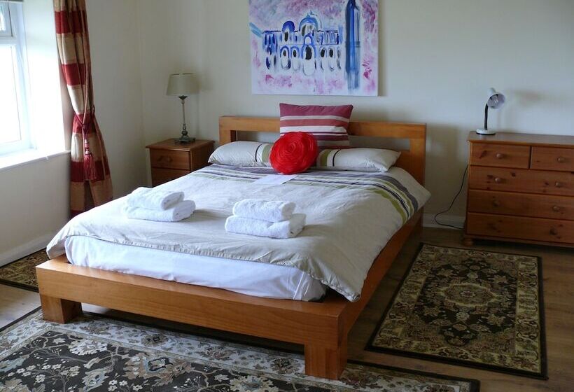 １ベッドルームアパートメント, Camelot Castle