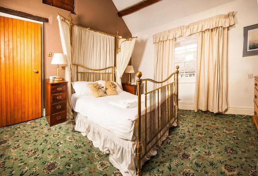 스탠다드 룸, Gales Of Llangollen