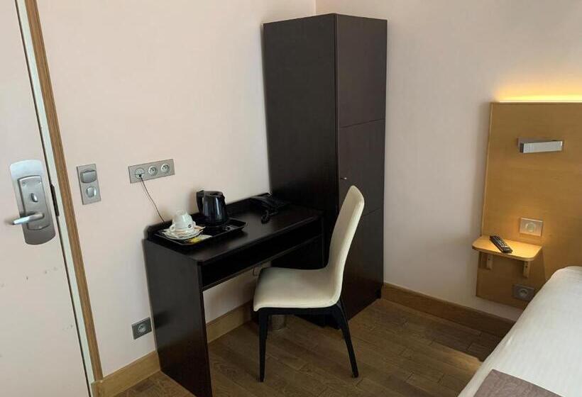 اتاق اجرایی, Eiffel Xv