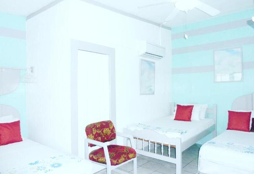 اتاق پنجتخته استاندارد, Ivania´s