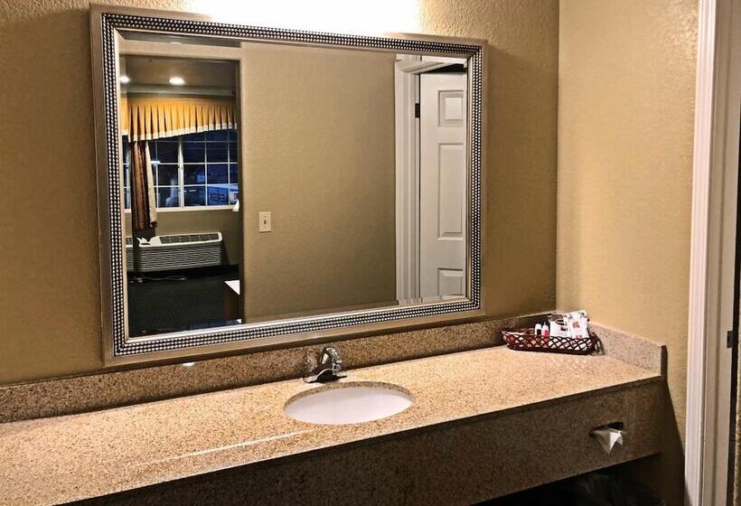 غرفة قياسية, Lake Point Lodge