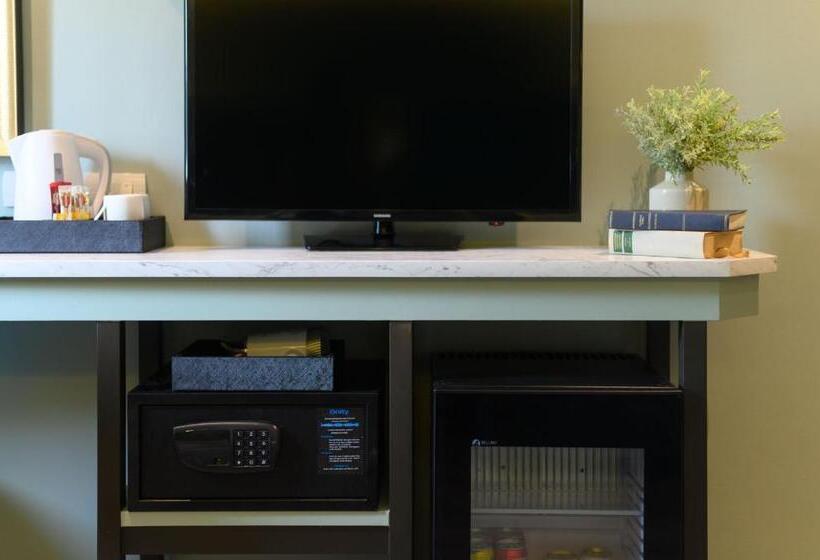 اتاق لوکس با تخت بزرگ, The Mulberry Bangkok Khaosan Road