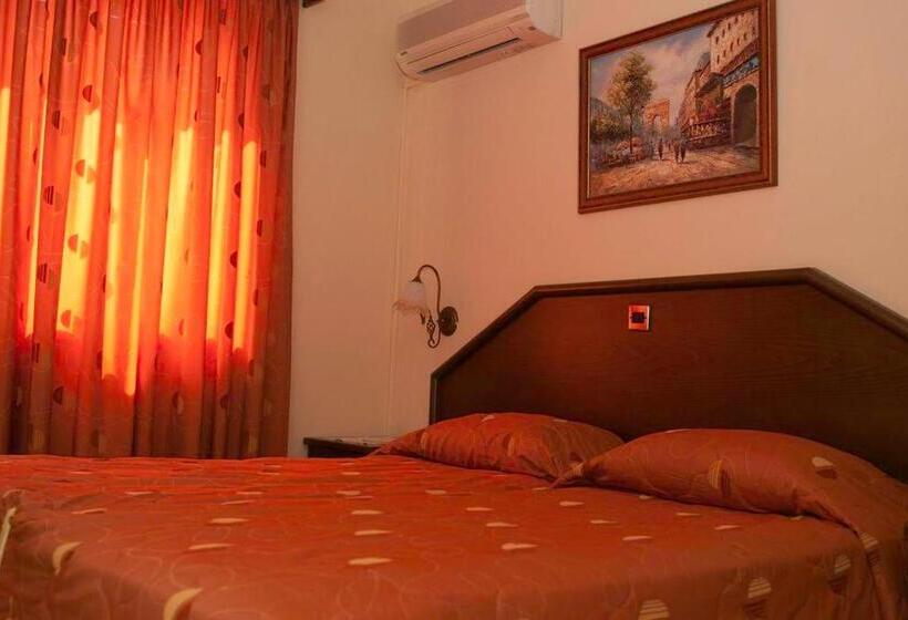 Апартаменты 2 Спальни, Kotzias Beach Apartments