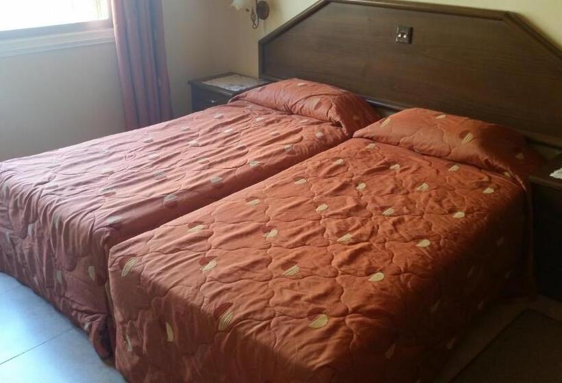 Апартаменты 2 Спальни, Kotzias Beach Apartments