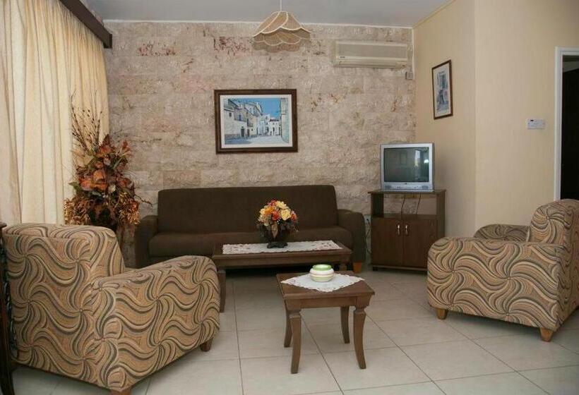 Апартаменты 1 Спальня, Kotzias Beach Apartments